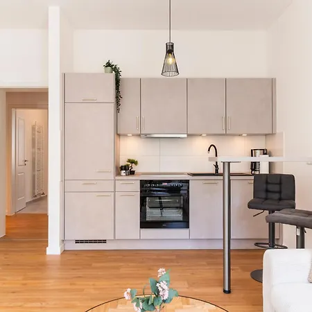 2 Personen, Wlan, Balkon Apartment *